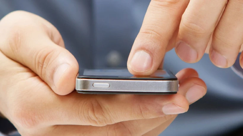 Akilli Telefonlar Tarihe Mi Karisiyor Teknoloji Devi Dugmeye Basti Qj13