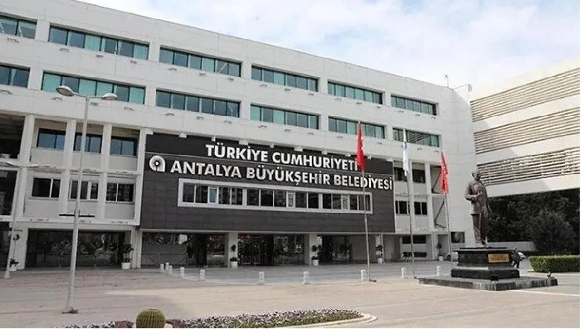 1200X675 Antalya Buyuksehir Belediyesine Yonelik Rusvet Sorusturmasind Gelisme 3 Kisi Tahliye Edildi 1758997342725
