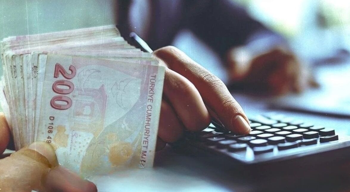 İşte Memur Ve Emeklinin Alacağı Zam