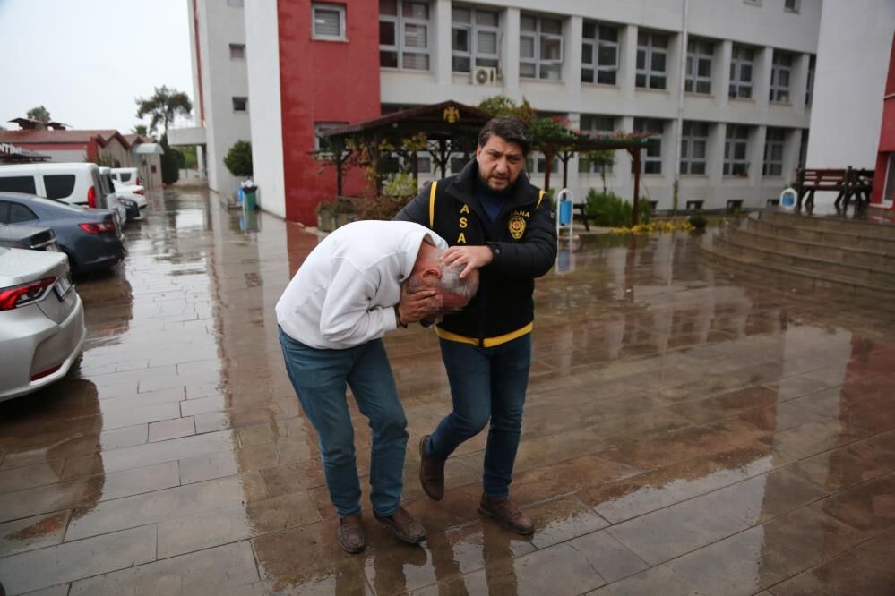 Kaçak Sigara Göndermek Isterken Kargo Şubesi Müdürünü Öldüren Şüpheli Tutuklan