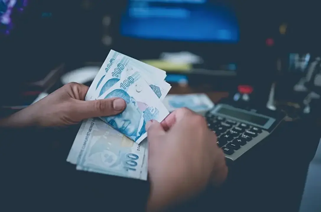 Emekli Avans 70C6Aff0 0X0 Emekli Maasi Memur Zammi Son Dakika Baskan Erdogandan Mujde Aciklamasi Kim Ne Kadar Alacak Tek Tablo Tum Hesap 1696756436471