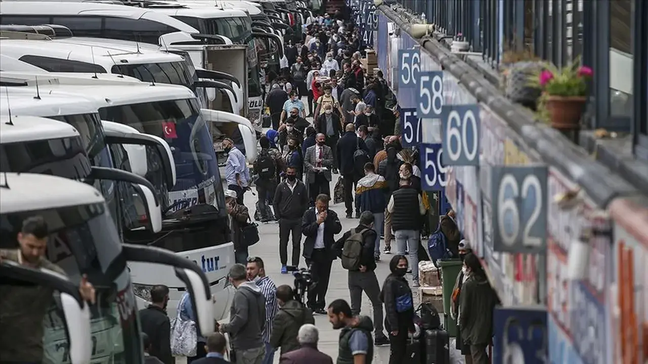 Alanya Otobüs Ek Sefer Tatile Gidecekler Dikkat Bayram Ve Ara Tatil Birlesti Otobus Bileti Satislari Patladi 3287691 Photogallery 7