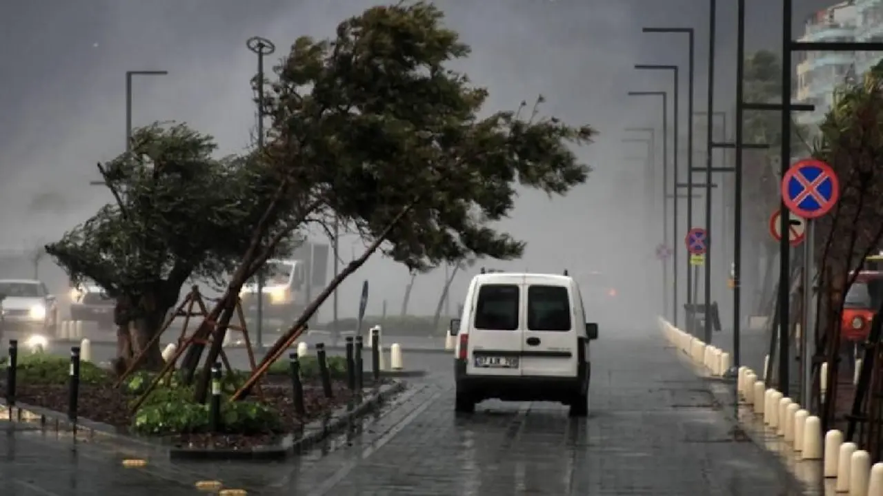 Antalya Hava Durumu Yarin Antalyada Yagmur Var Mi Antalya Hava Durumu Icin Uyari Verilmisti 17352383307033 683Af7B809Afd