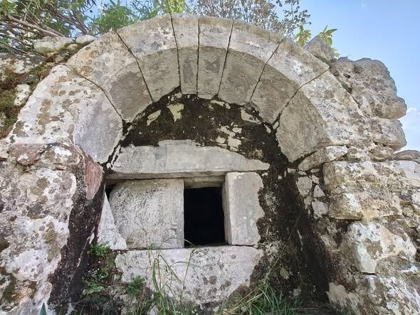 Antalya'da Yolun Altındaki Gizem (3)