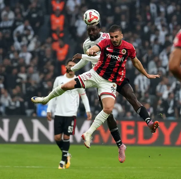 Beşiktaş Gençlerbirliği Maçı A W661932 02
