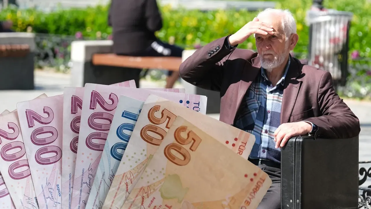 Çalışan Emekliye Çift Maaş Formülü Milyonlarca Emekli Bekliyordu Tbmmde Kabul Edildi Qv7G