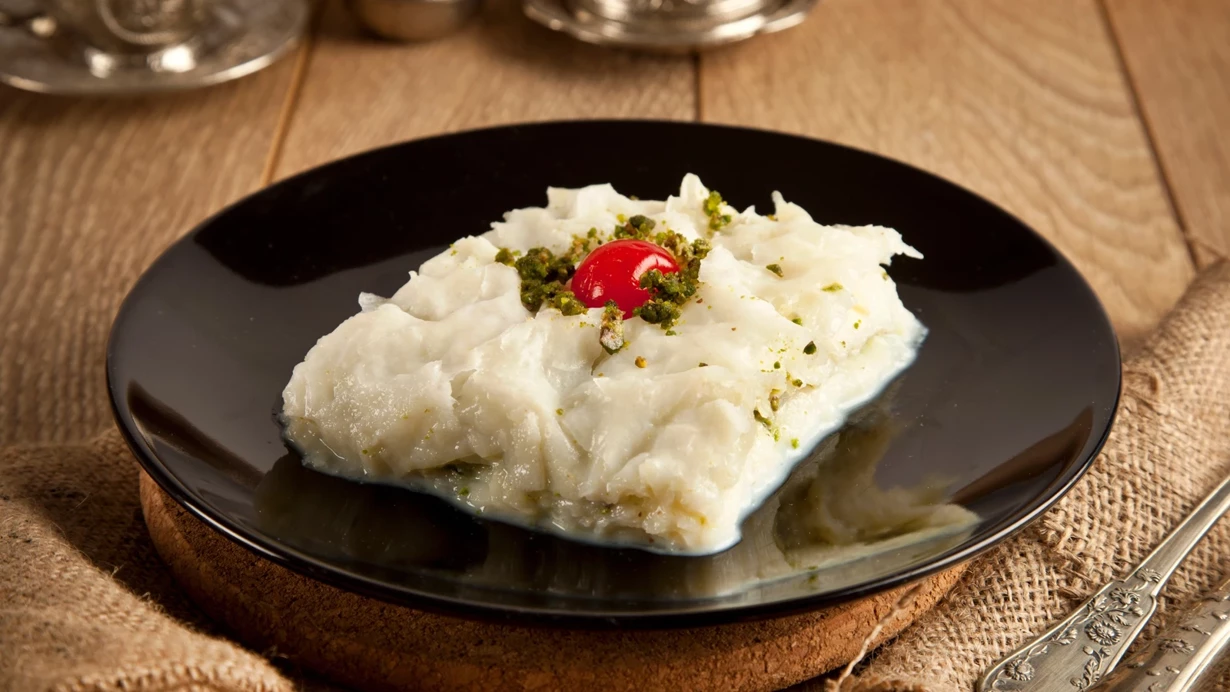 Gullac Tarifi Ve Malzemeleri Ramazan Ayinda Evde Kolay Gullac Yapilisi Ve Tarifi Ul25