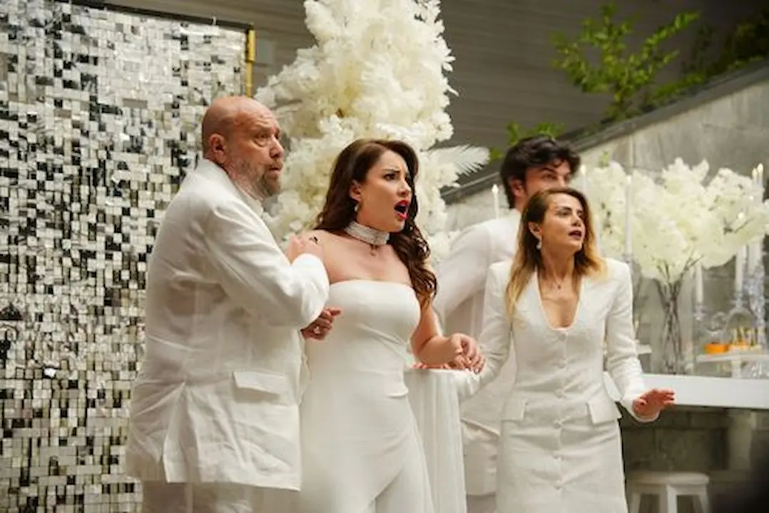 Kızılcık Şerbeti Final 3795738 D18Aa48E5D39821Da0Ff97680D8A5957