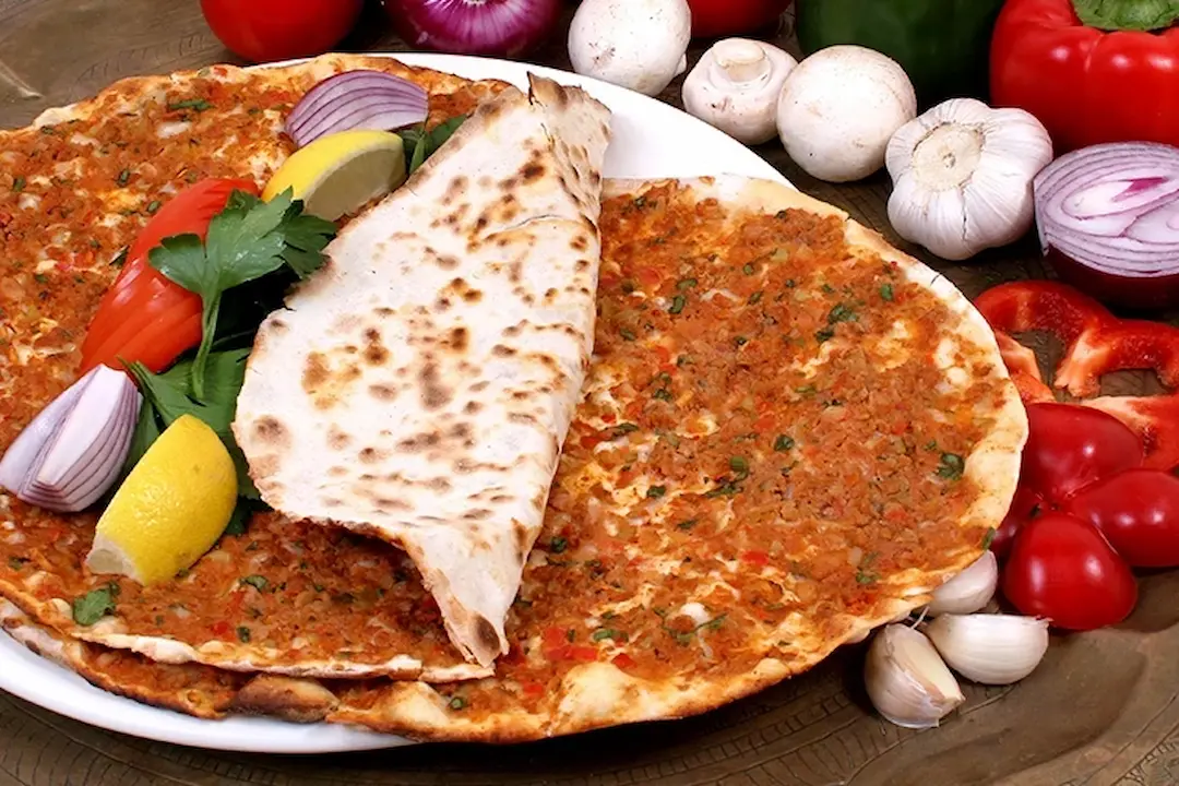 Lahmacun (1)-1