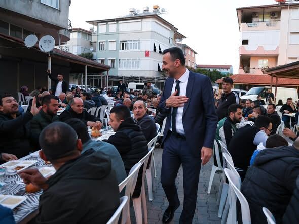 Manavgat Belediyesi Mehmet Çiçek Iftar Sofrası