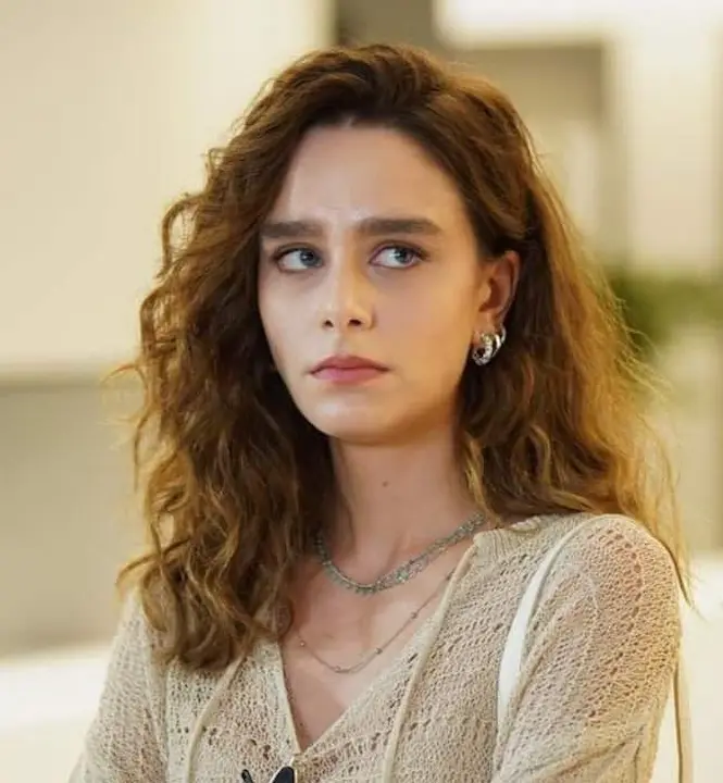 Seray Özkan (3)