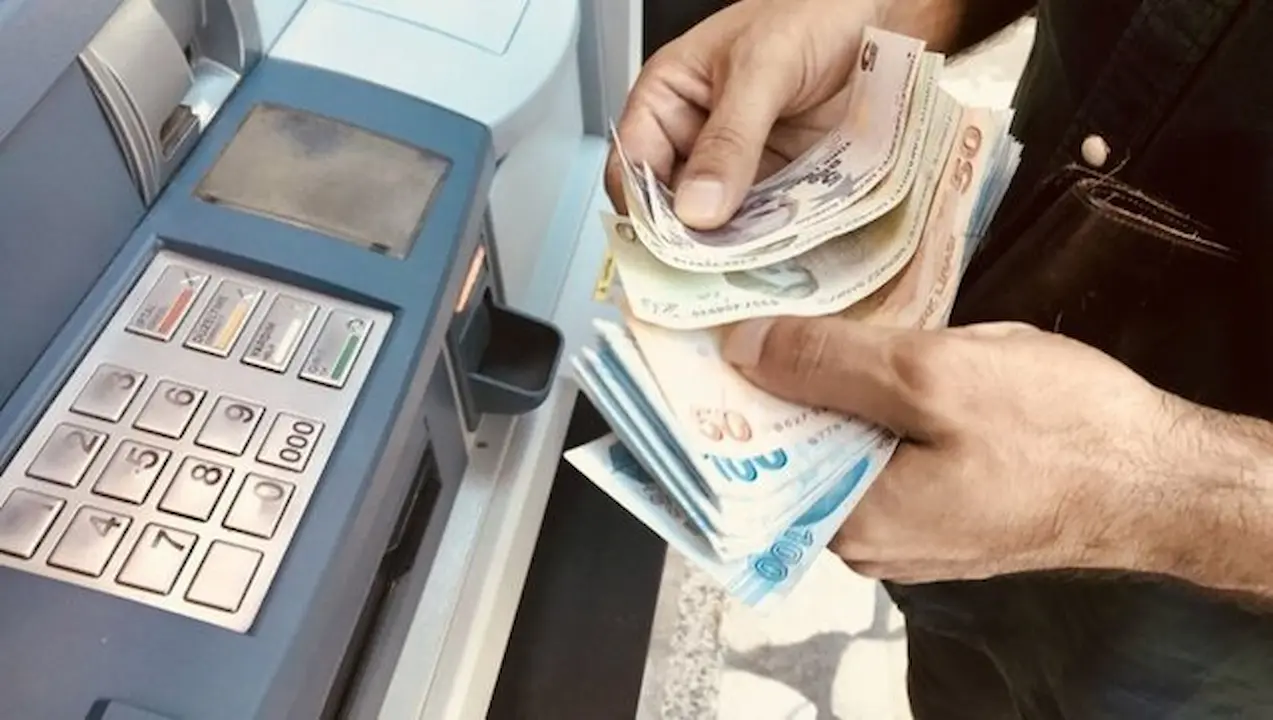 Toki̇ Alanya'da Paraları Geri Iade Ediyor (2)