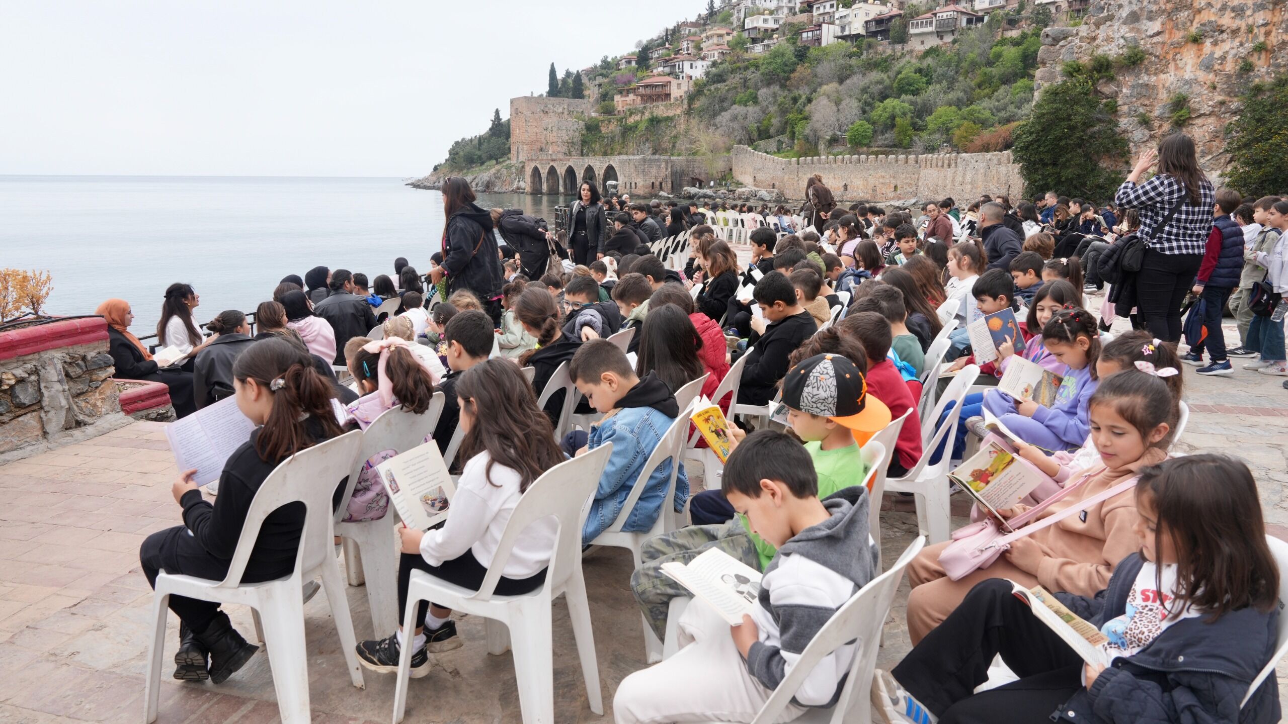 Alanya Kızıl Kule Kitap Okuma Etkinliği (2)