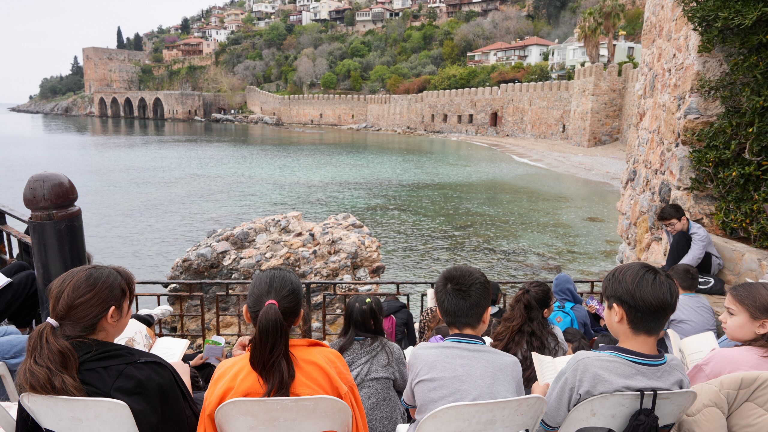 Alanya Kızıl Kule Kitap Okuma Etkinliği (3)