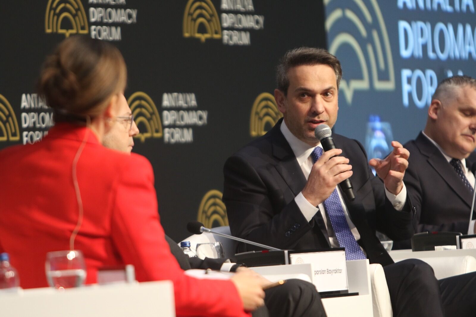 Antalya Diplomasi Forumu Bayraktar (3)