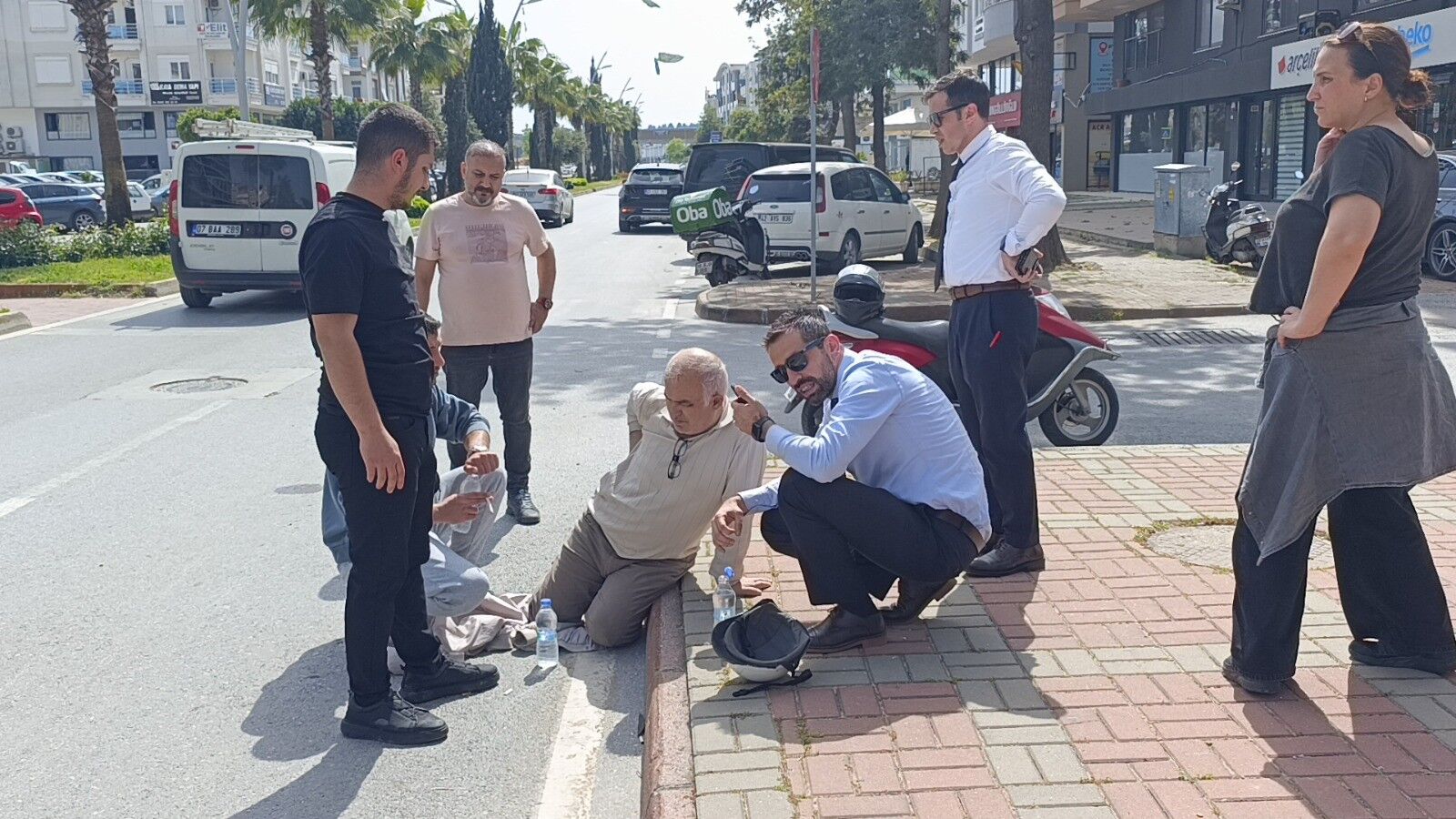 Antalya Motosikletli Yaralandı (3)