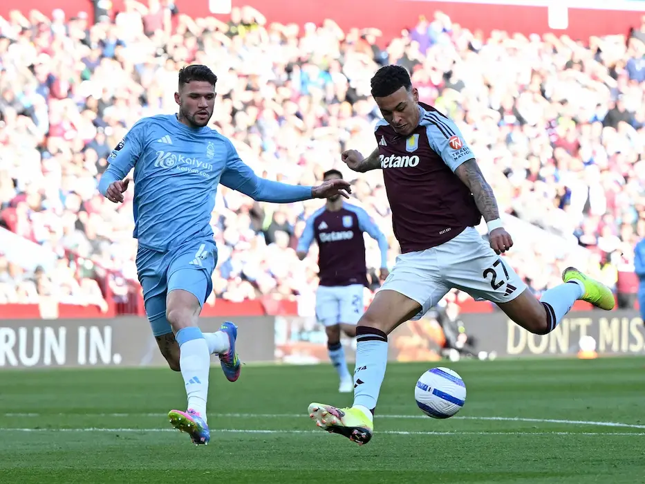 Aston Villa Forest (4)