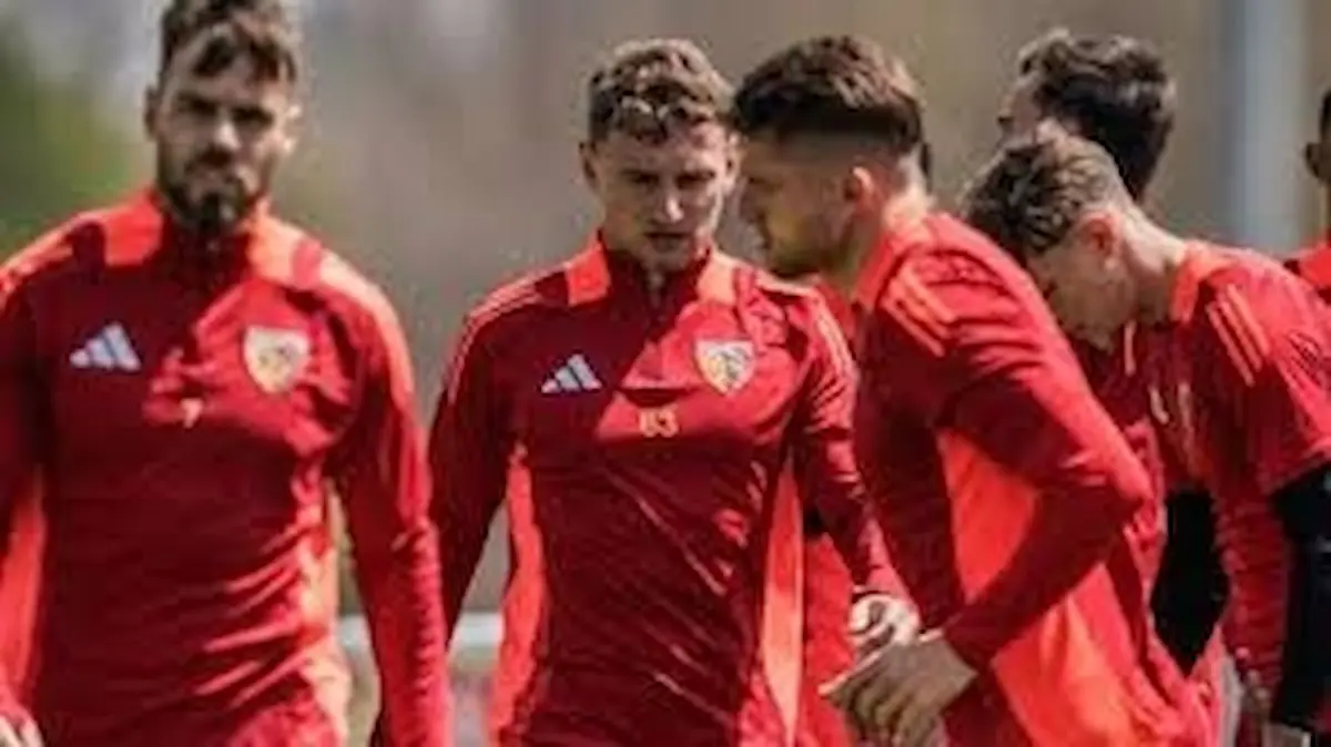 Kayserispor Onurcan, Katongo, Semih, Denswil, Brenet, Benes, Bennasser, Furkan, Makarov, Cardoso, Chalov (2)