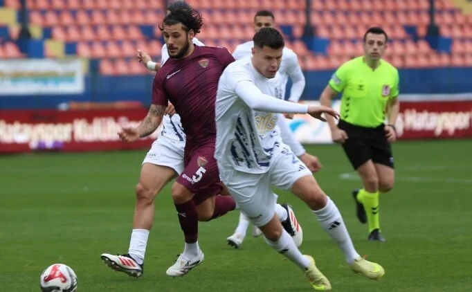 Sms Grup Sarıyerspor Ile Atakaş Hatayspor