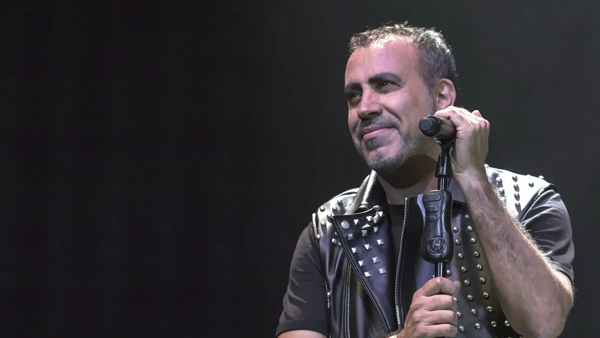 Haluk Levent