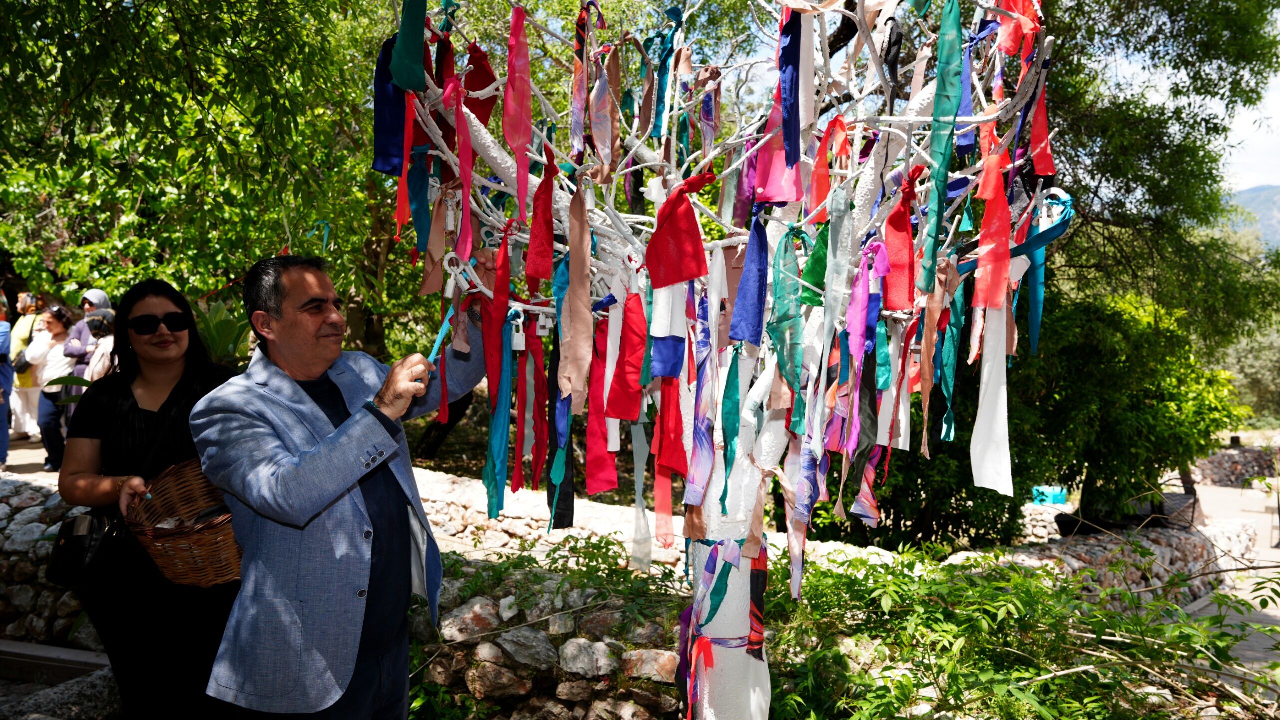 Hıdırellez Coşkusu Alanya Kalesi’ni Renklendirdi (7)