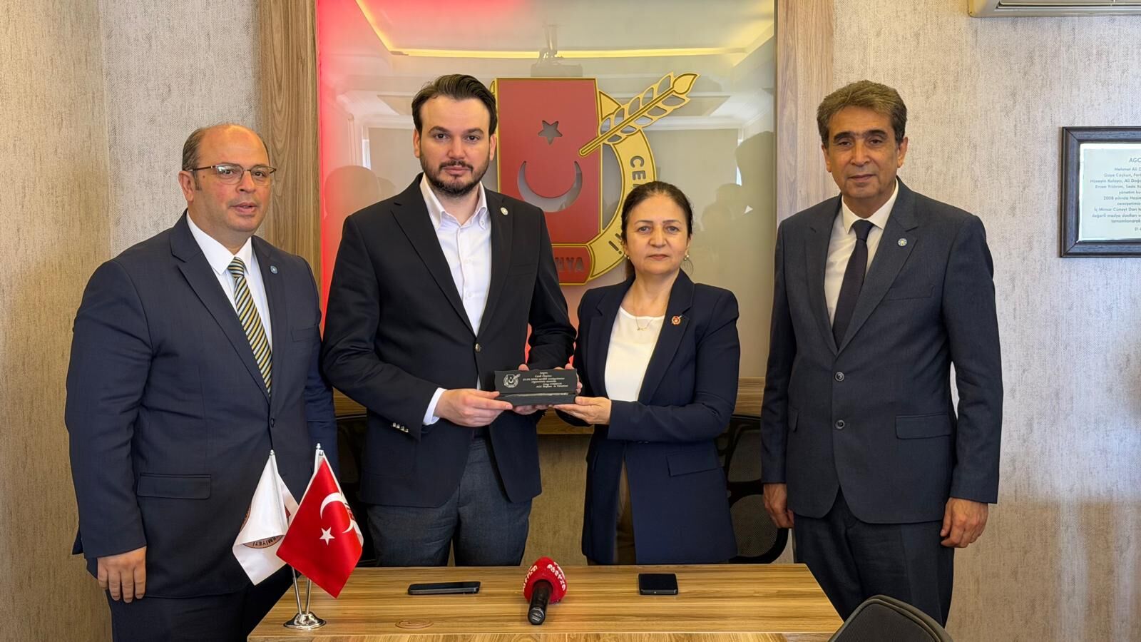 Özatıcı, Basın Özgürlüğü Mesajı Verdi (1)