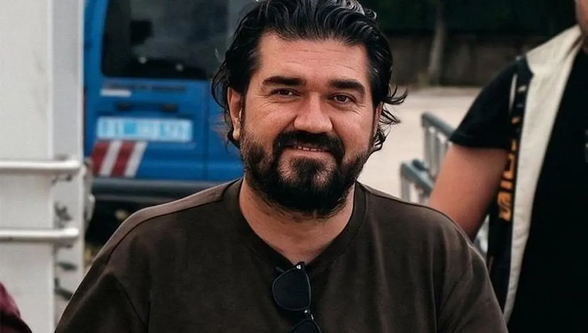 Rasim Ozan Kütahyalı (2)-1