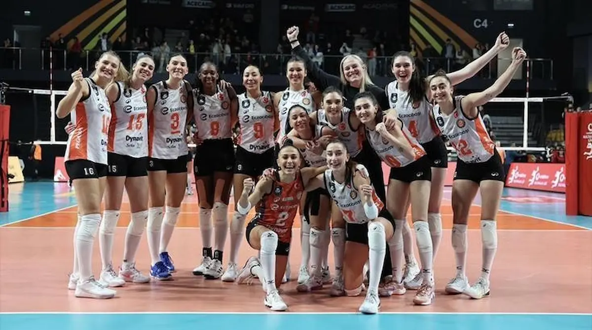 Vakıfbank Ve Eczacıbaşı'nda! (2)