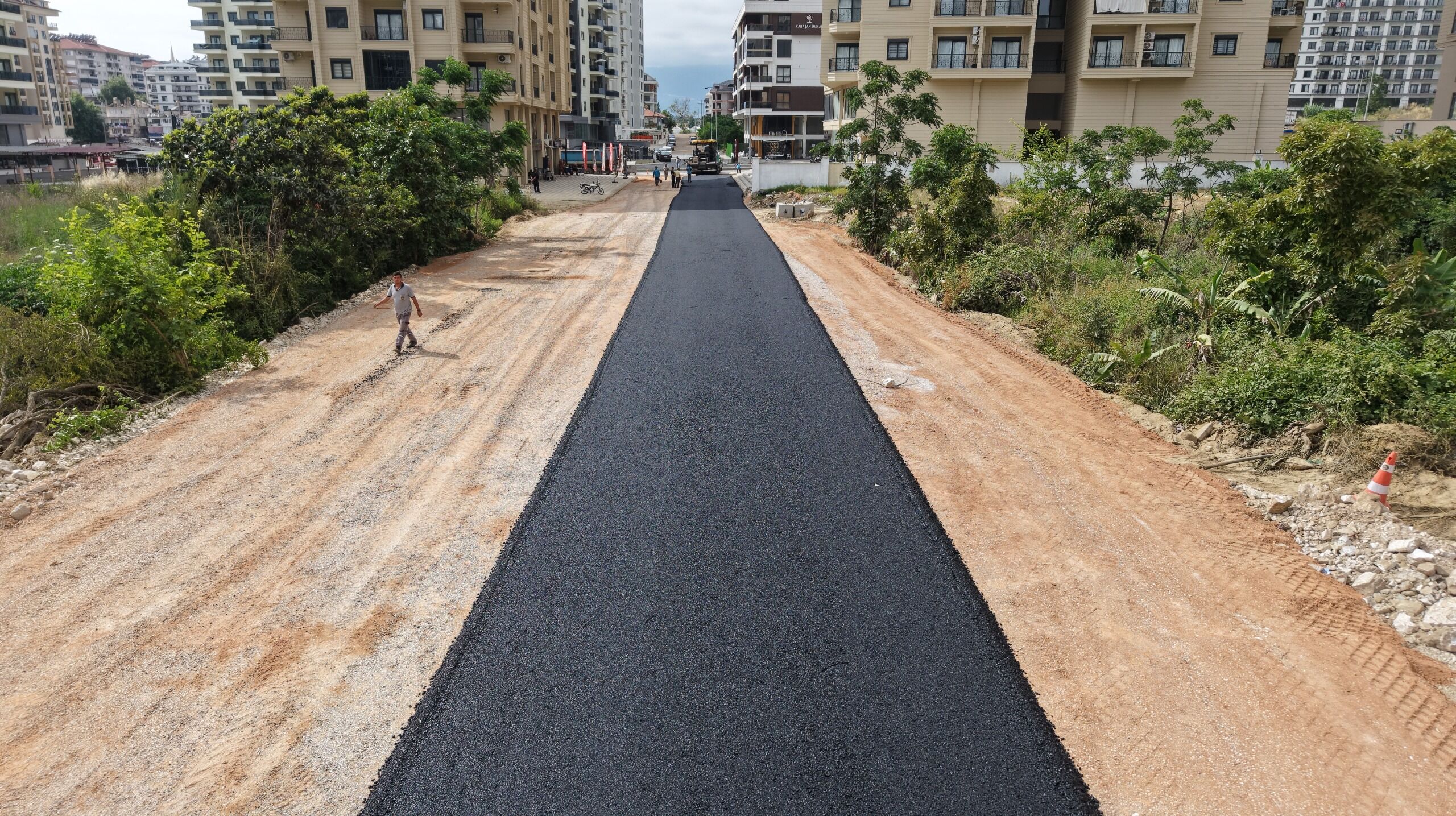 Alanya Belediyesi'nden Asfalt Mesaisi! Yol Yenilendi (3)