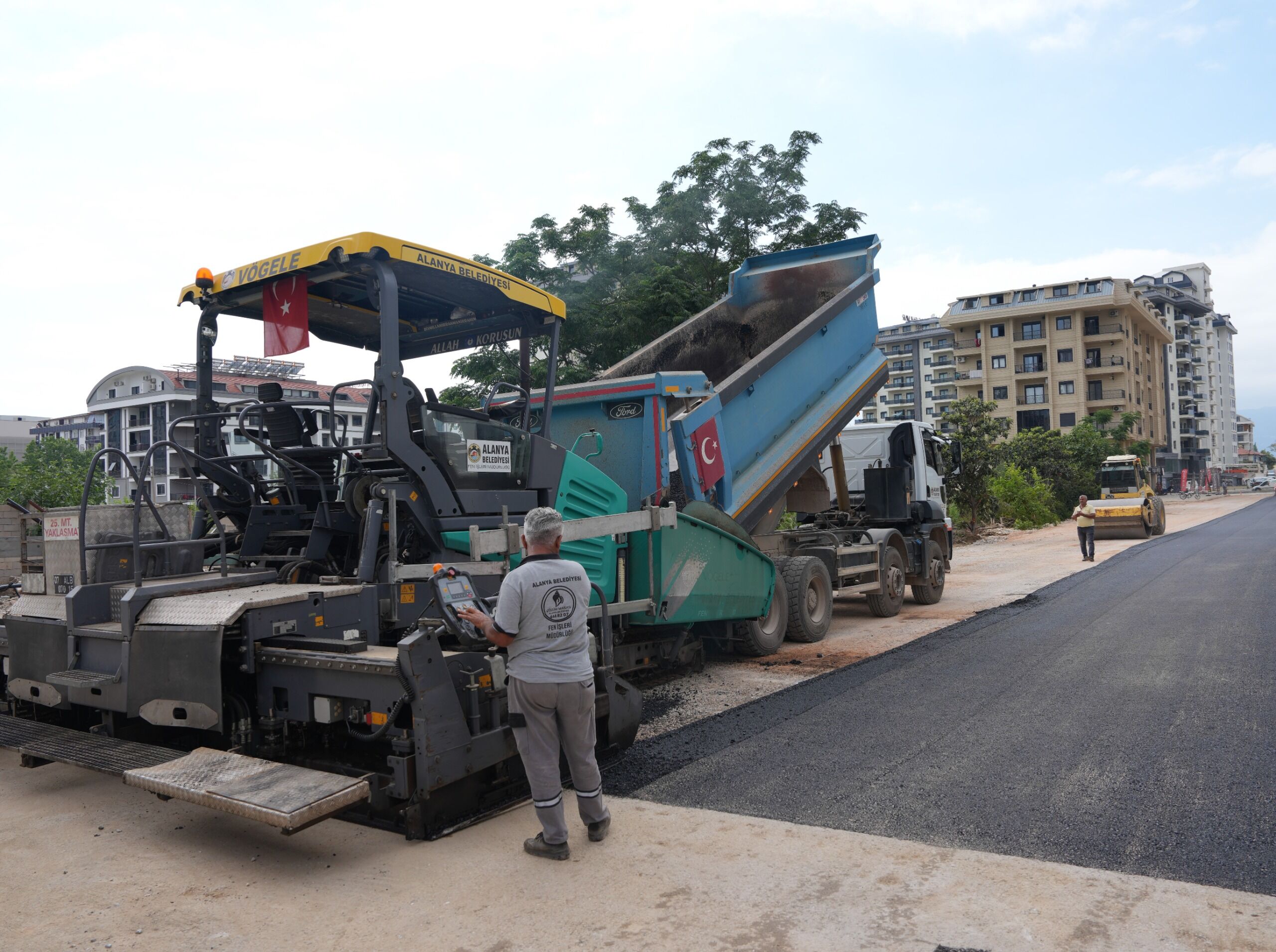 Alanya Belediyesi'nden Asfalt Mesaisi! Yol Yenilendi (9)