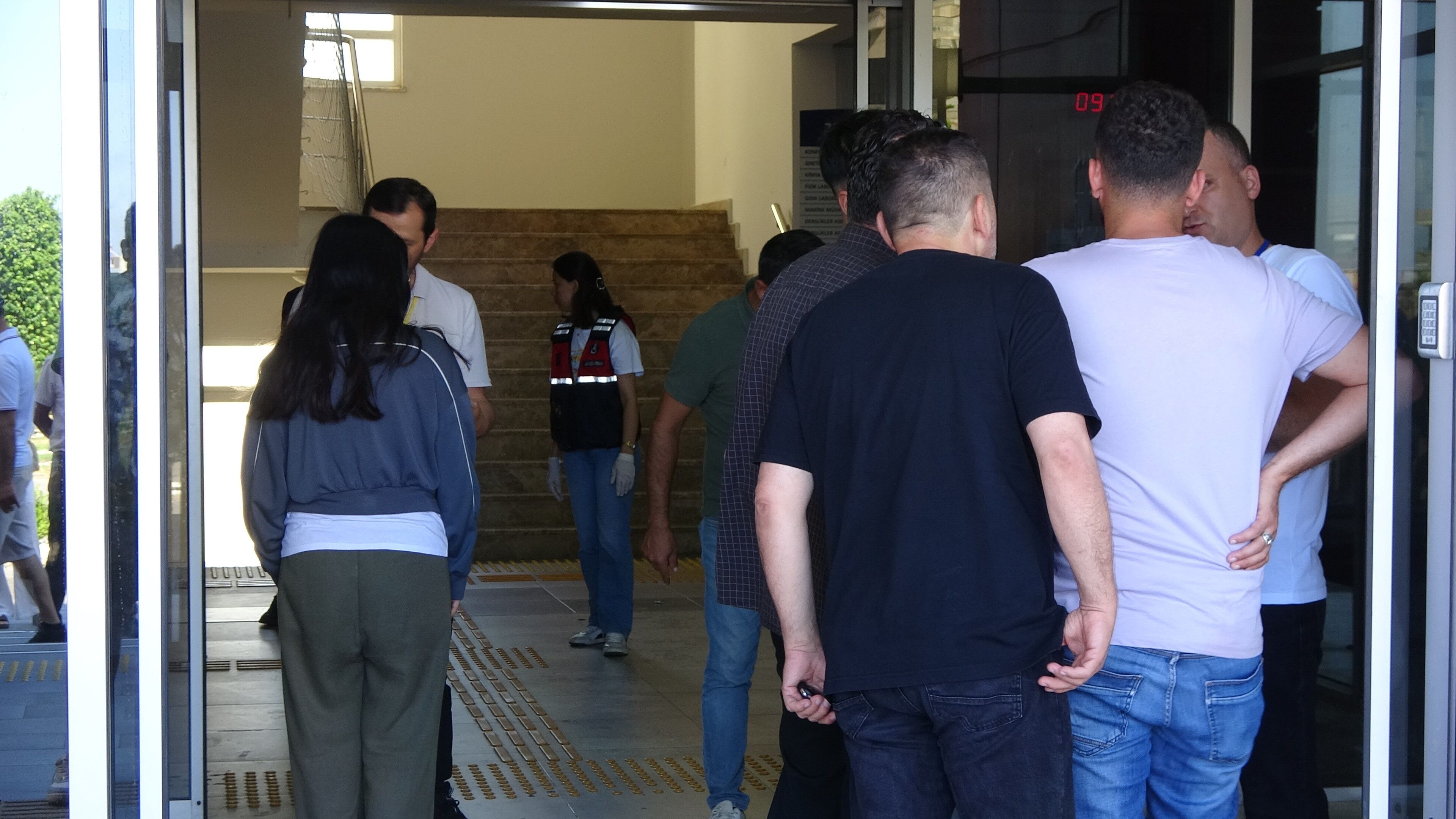 Alanya'da Rus Öğrenci Yks'ye Alınmadı! '4 Yılım Boşa Gitti' (6)