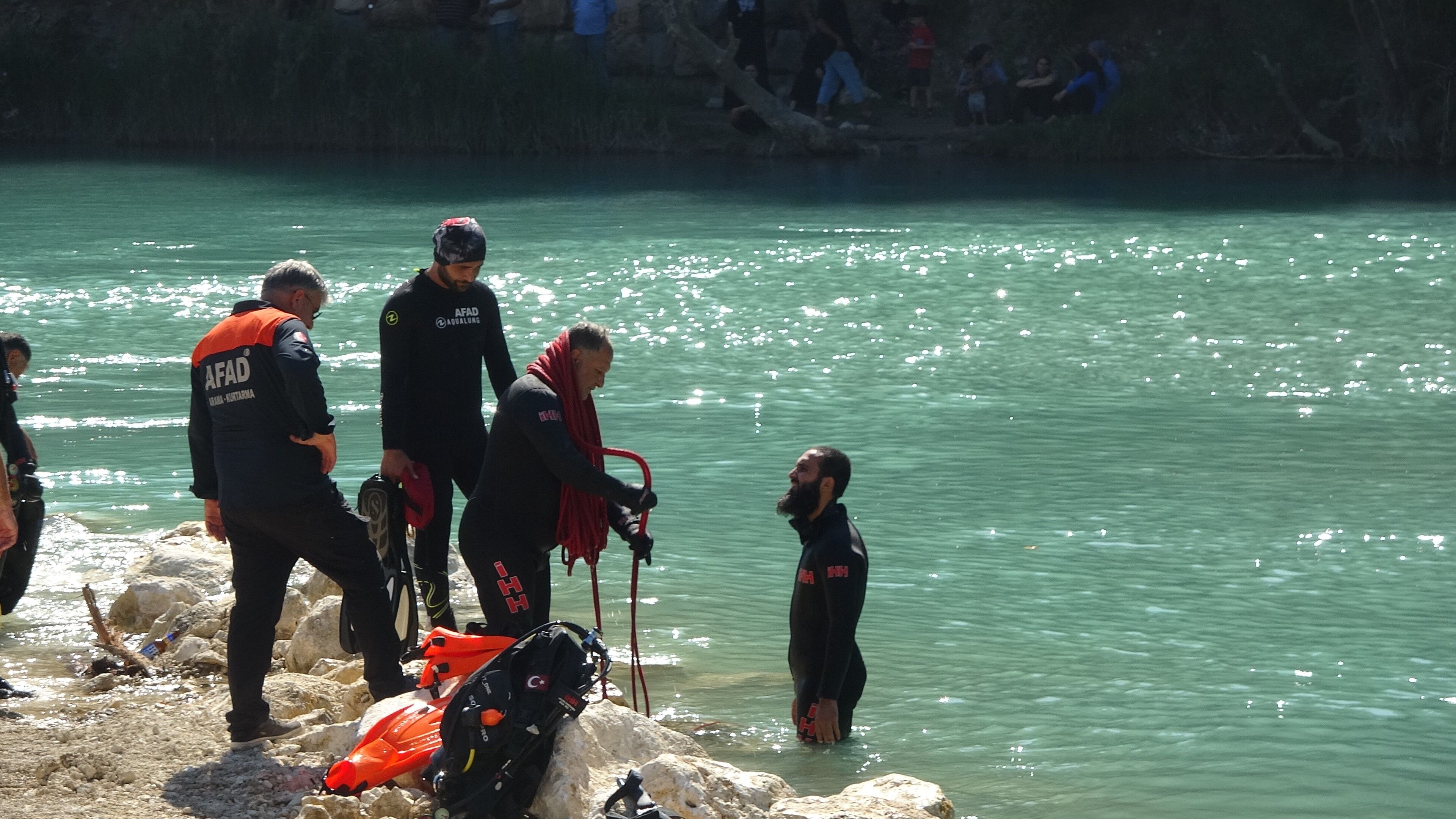 Alara Çayı’nda Kayıp Genç Aranıyor! Günlük Aramada Sonuç Yok (4)