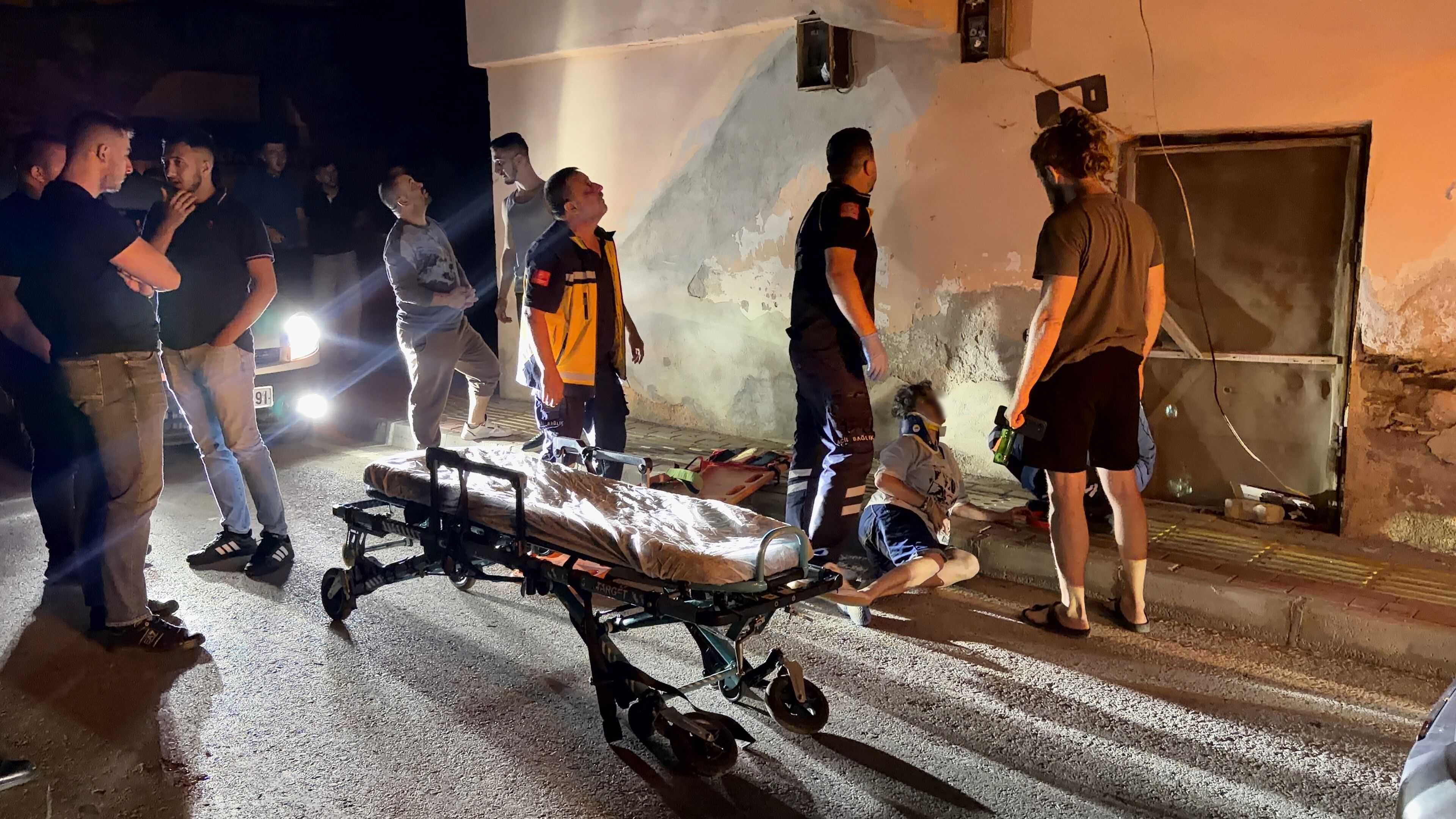 Antalya Asayiş Kadın Düştü (2)