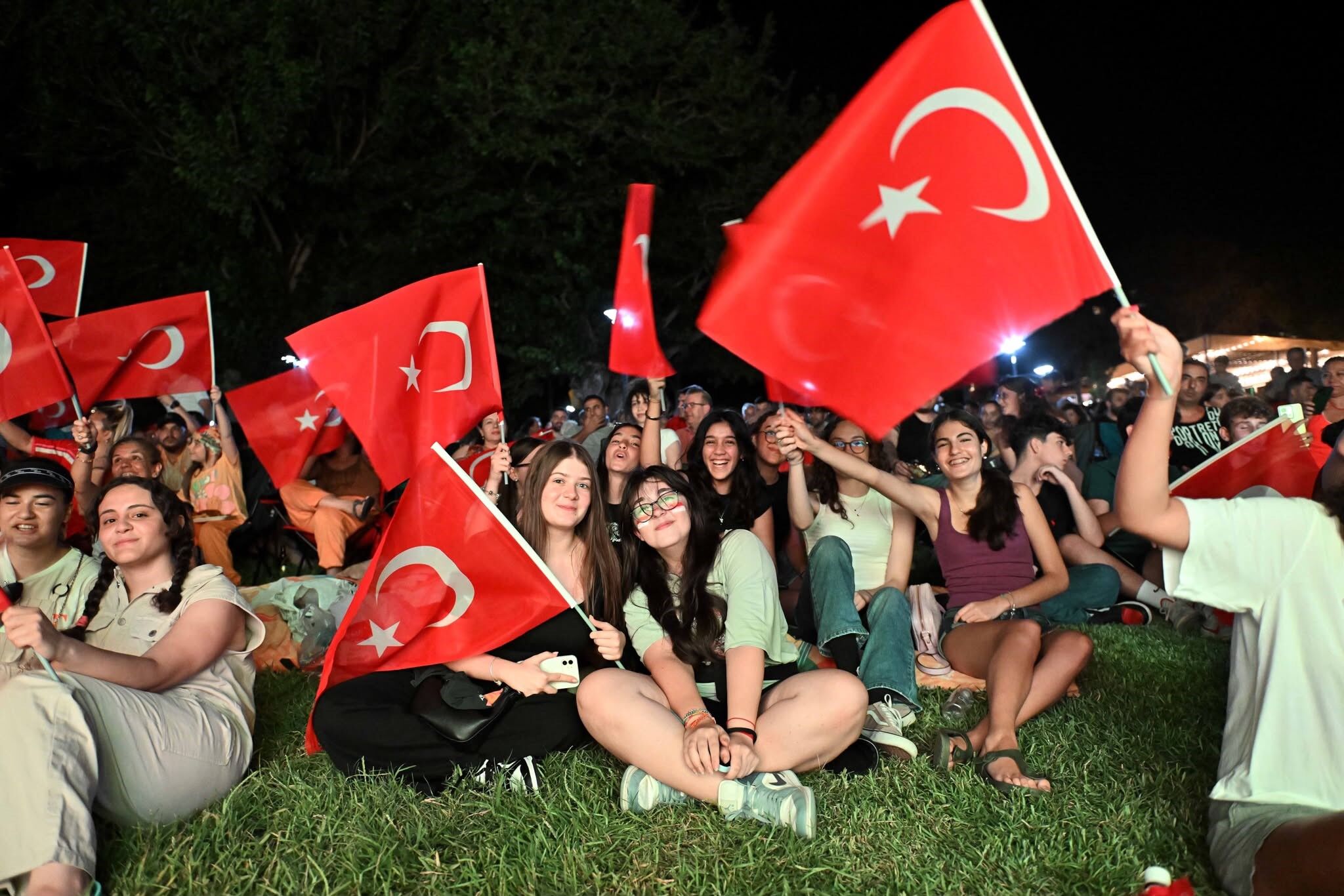 Antalya Muratpaşa'da Milli Heyecanın Yaşanacağı Yer (2)