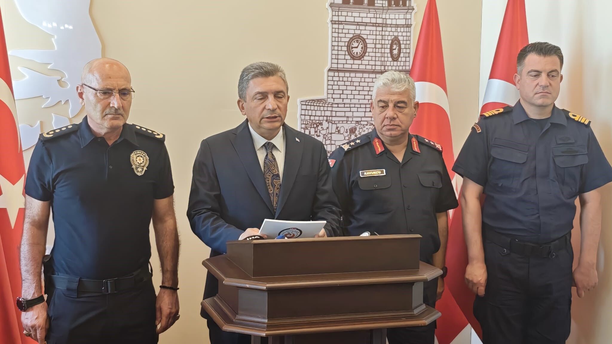 Antalya Valisi Şahin Açıkladı! Oto Koç Saldırısı (2)