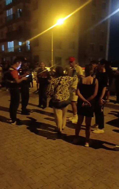 Antalya'da 583 Konutlu Sitede Aidat Protestosu (1)