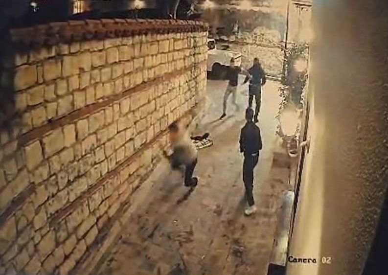 Antalya'da Güvenlik Görevlisi Bıçaklanarak Öldürüldü (1)-1