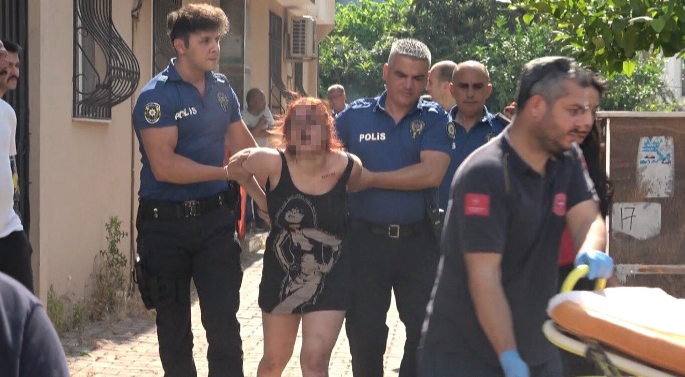 Antalya'da Hareketli Saatler (3)