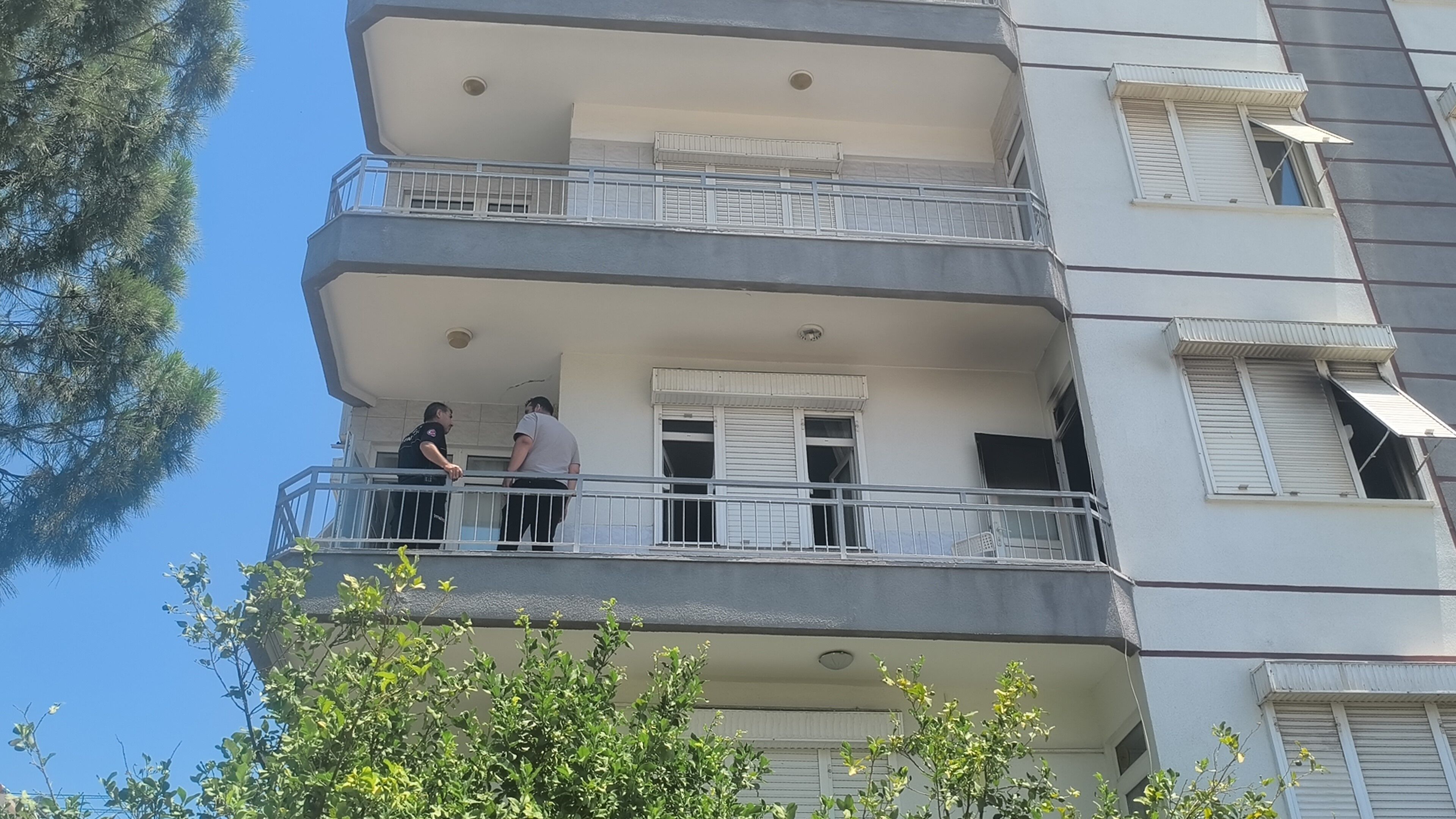Antalya'da Kabus Dolu Dakikalar! Anne Kızın O Buluşması Ağlattı (3)