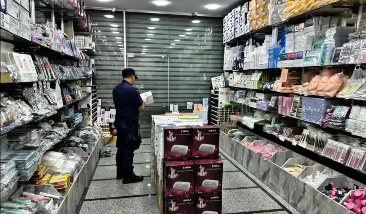 Antalya'da Kaçakçılık Şebekesi Çökertildi (2)