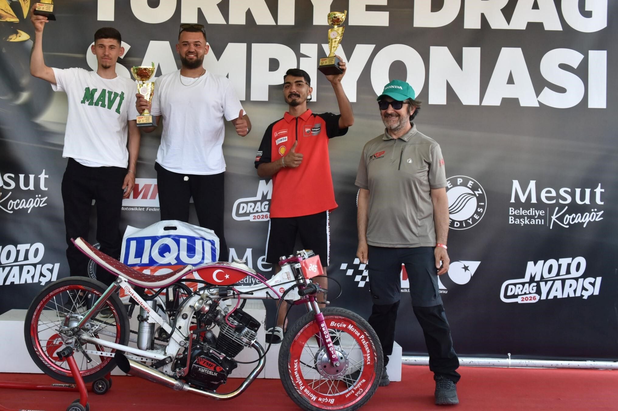 Antalya'da Motodrag Şampiyonu Belli Oldu (1)