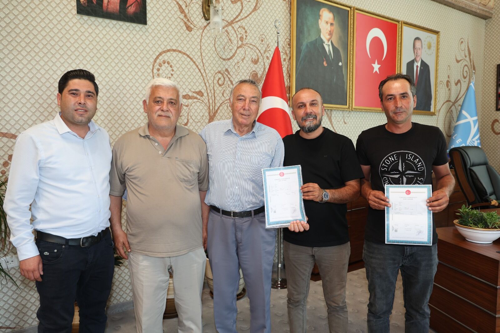 Antalya’da Mülkiyet Sorunlar Çözülüyor! 12 Kişi Tapusuna Kavuştu (1)