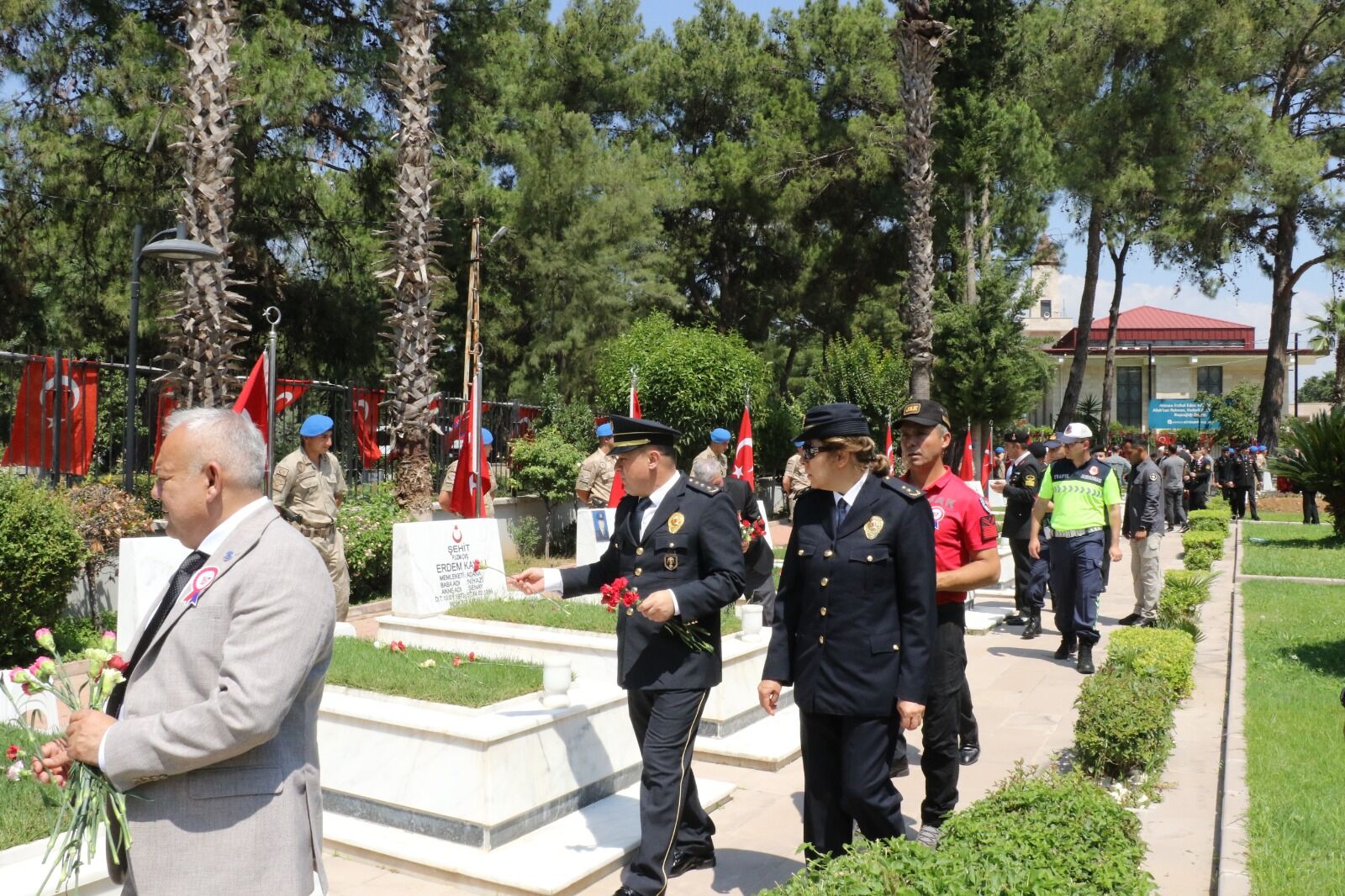 Antalyada Şehitler Anıldı (3)