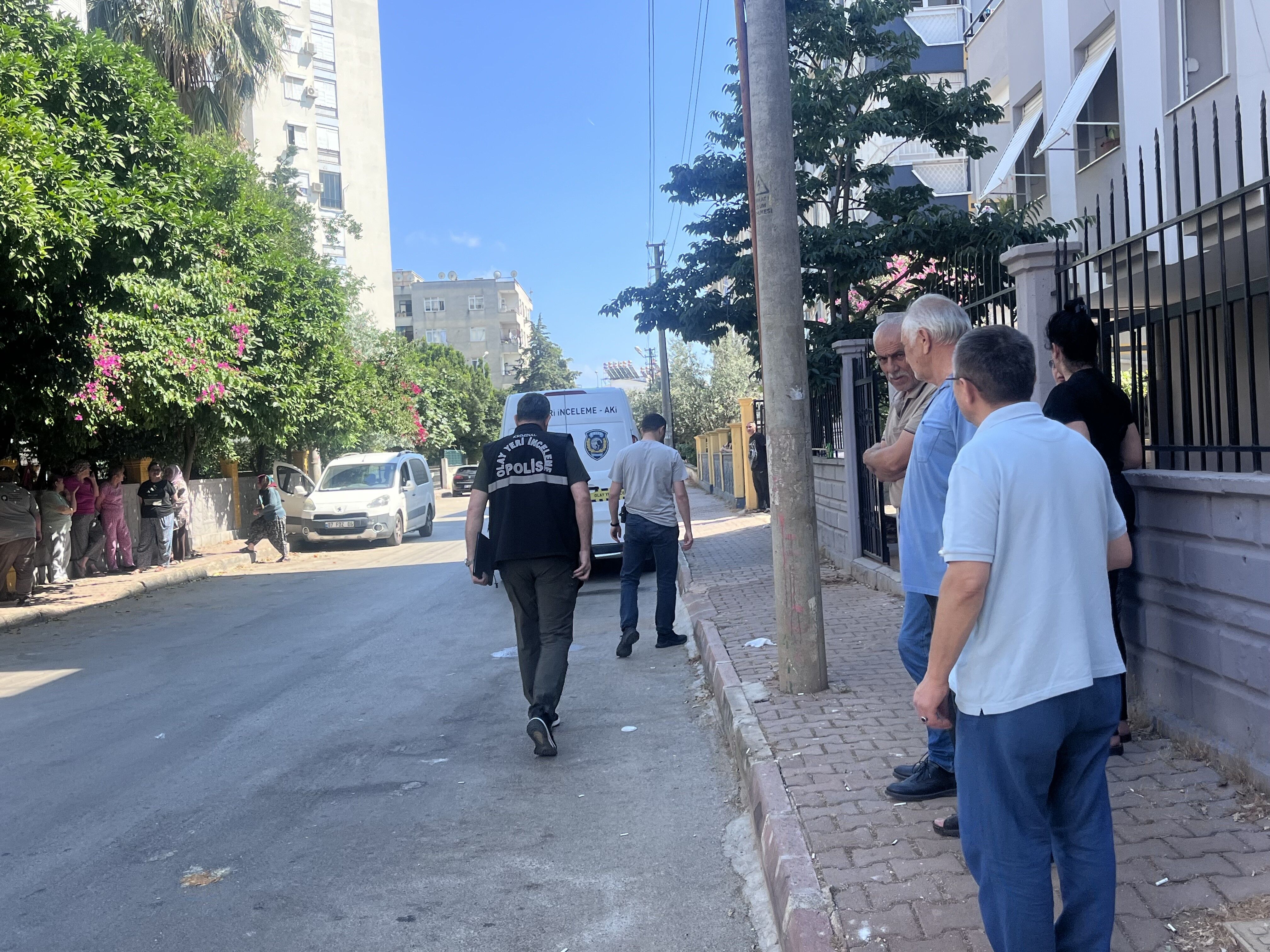 Antalya'da Şüpheli Ölüm! Genç Adam Evinde Ölü Bulundu (2)