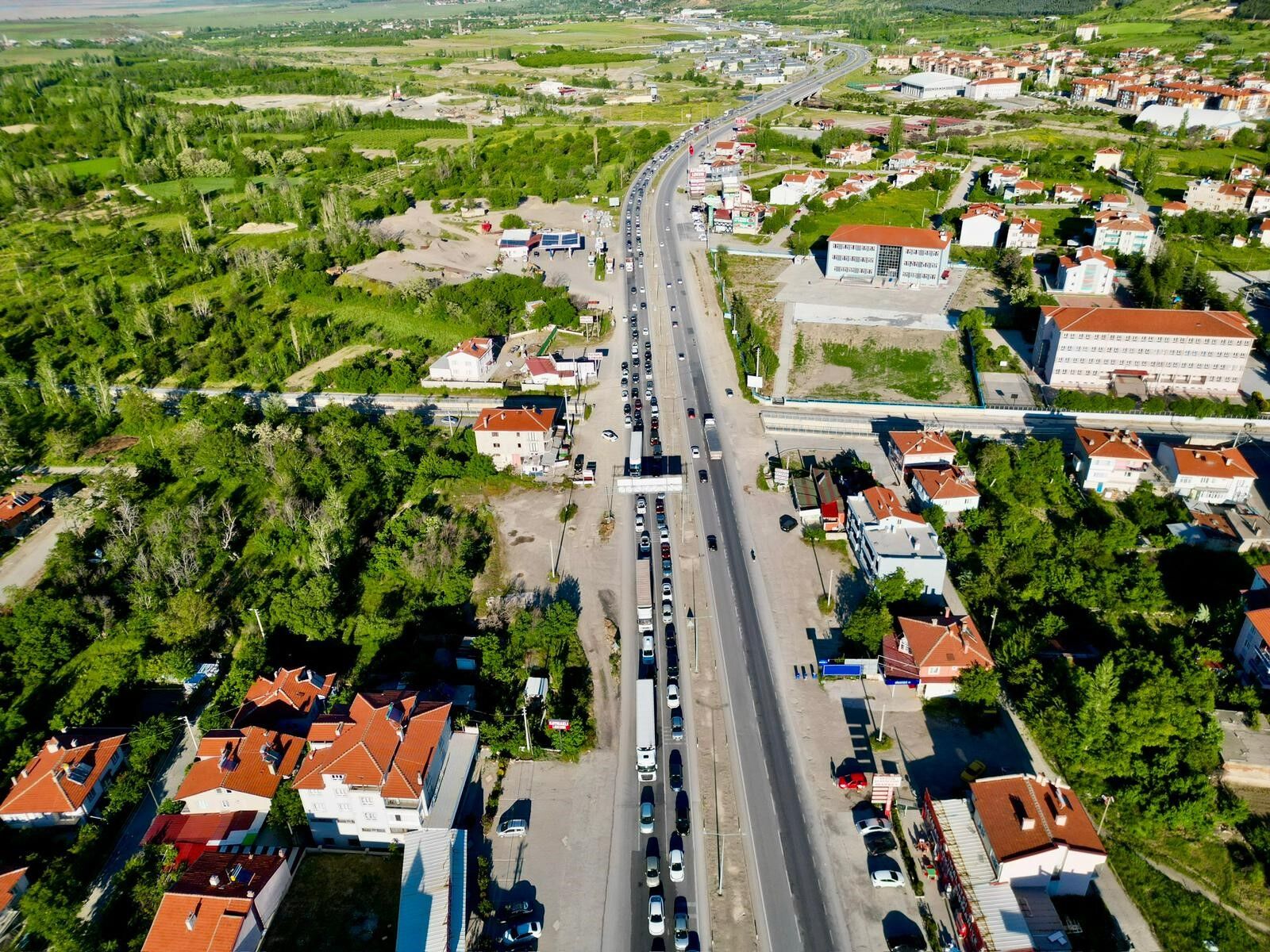 Antalya’ya Gitmek Isteyenler O Noktada Kilitlendi (1)