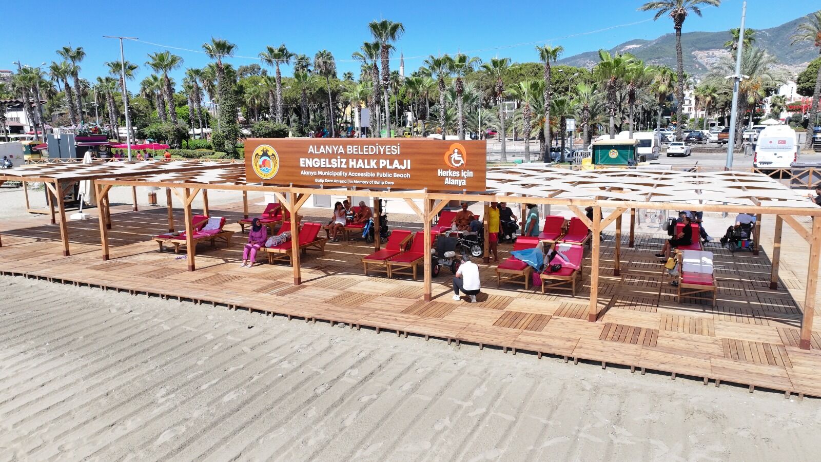 Aysultan Yıllarca Sessiz Kalmıştı! Alanya'nın Ücretsiz Plajlarında Yaz Hareketi (14)