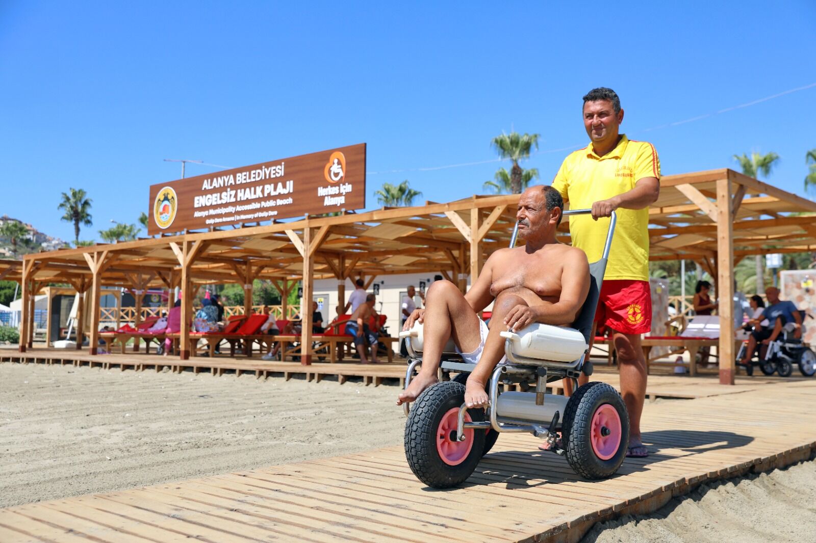 Aysultan Yıllarca Sessiz Kalmıştı! Alanya'nın Ücretsiz Plajlarında Yaz Hareketi (6)