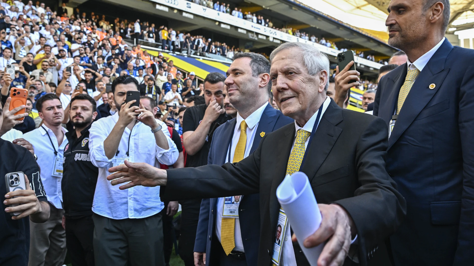 C8Ca59F3 Fenerbahcenin Gundemindeydi Eski Takim Arkadasindan Bilgi Aldi