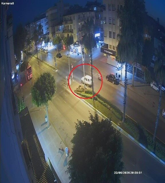 Manavgat'ta Kırmızı Işık Faciası (2)