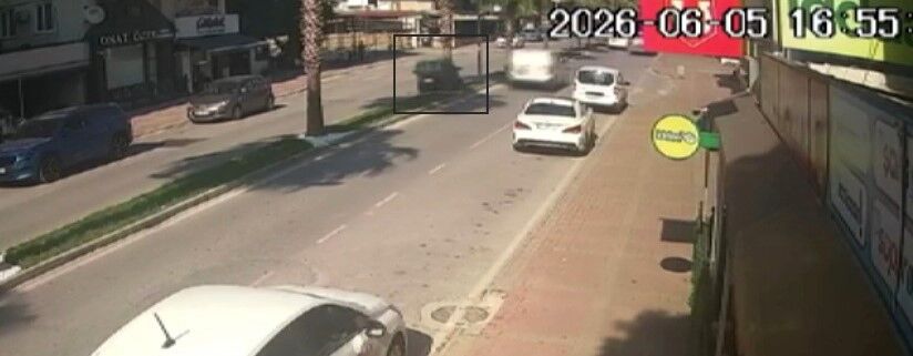 Manavgat'ta Otomobil Hurdaya Dönü! Gençler Yaralandı (6)